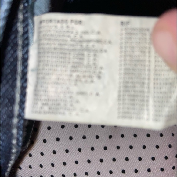 Denim republic, sturdy men’s jeans with a really cool wash. Durable and sporty. - Picture 5 of 7